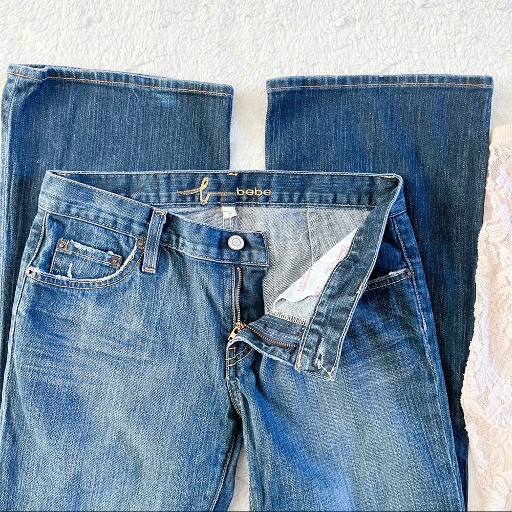 bebe Boot Cut Mid Rise Jeans Rhinestone Pockets 29 - Picture 5 of 16